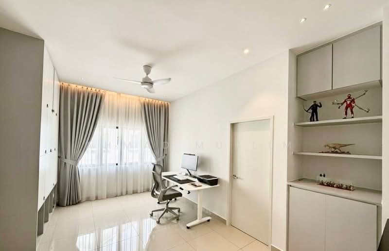 Rumah Teres 2 Tingkat untuk Dijual di Cyberjaya (Selangor) - Ahmad Muslim - PropertyGuru.com.my
