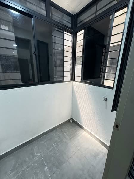 Kondominium untuk Disewa di Legend Heights - Rex Tan - Balcony - PropertyGuru.com.my