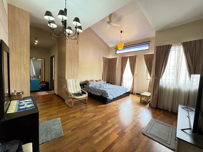 Rumah Teres 2 Tingkat untuk Dijual di Bukit Jelutong (Shah Alam) - Ali Idris - Bedroom - PropertyGuru.com.my