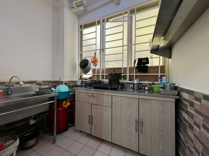 Condominium for Sale at Platinum Lake PV 10 - Joe Tan - Kitchen - PropertyGuru.com.my