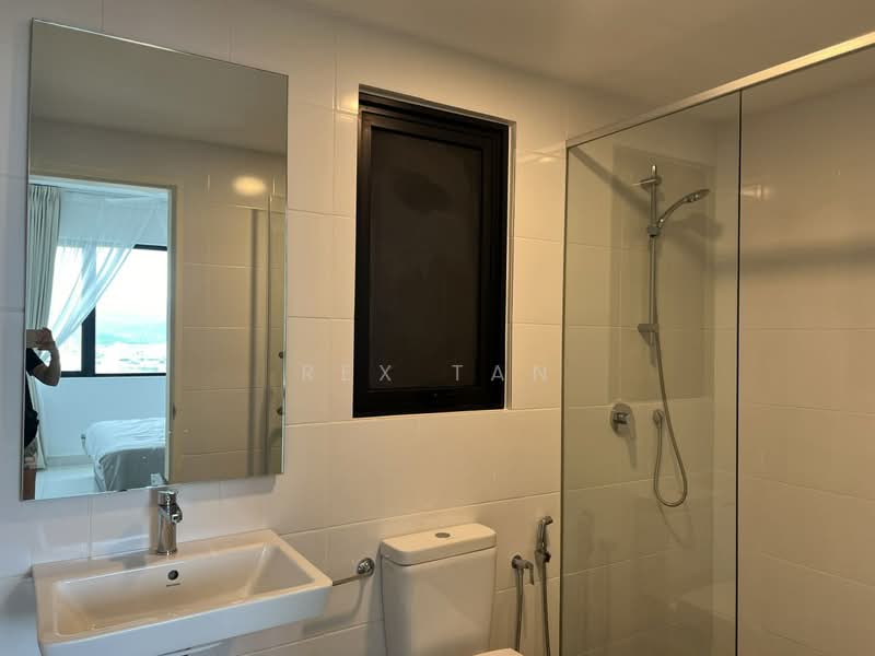 Servis Apartment untuk Disewa di Parc 3 - Rex Tan - Bathroom - PropertyGuru.com.my