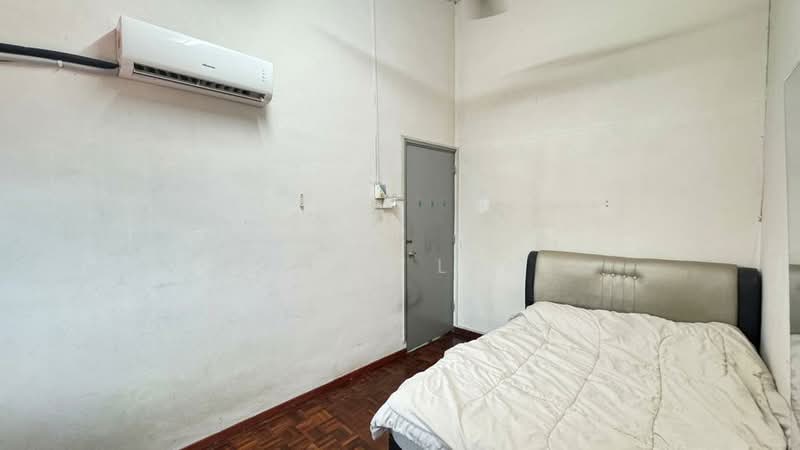 For Rent - DESA CEMERLANG