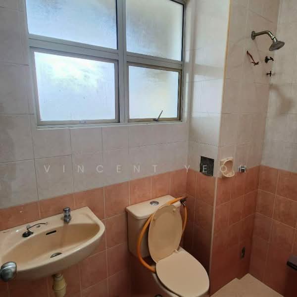 Rumah Teres 2.5 Tingkat untuk Dijual di Taman Puchong Impian (Puchong) - Vincent Yeoh - Bathroom - PropertyGuru.com.my