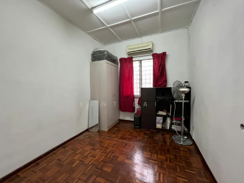 Rumah Teres 2 Tingkat untuk Dijual di Taman Wawasan (Puchong) - Kent Lai - Bedroom - PropertyGuru.com.my
