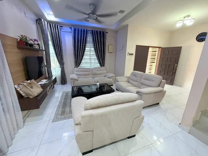 Cluster House for Sale in Taman Scientex Pasir Gudang (Pasir Gudang) - Liew Vun Hau - Living Room - PropertyGuru.com.my