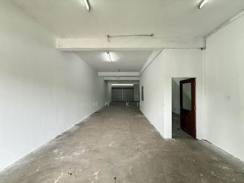 Shop for Rent in Puchong (Selangor) - John Khaw - Interior - PropertyGuru.com.my