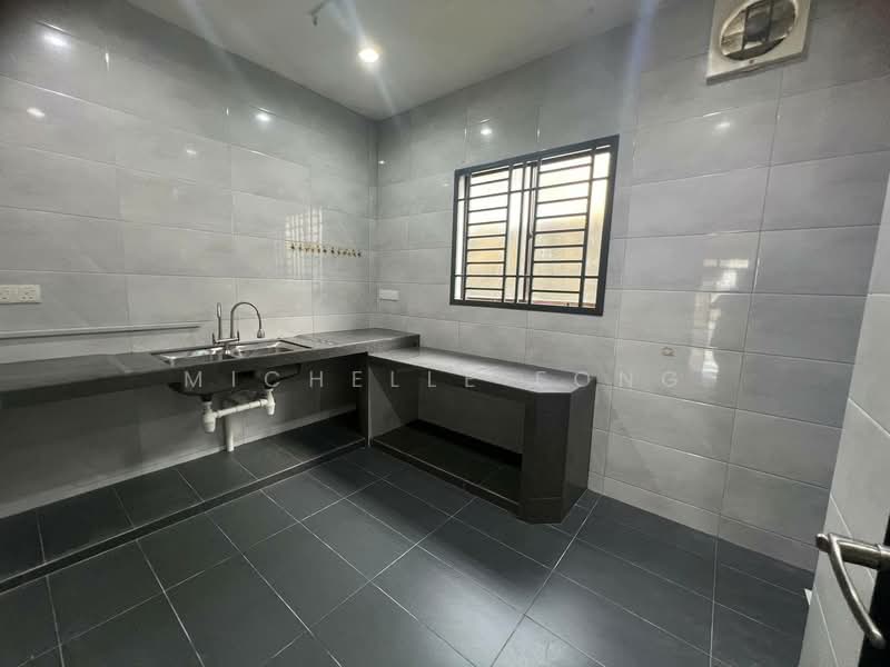 2-storey Terraced House for Sale in Taman Sri Putri (Skudai) - Michelle Fong - Kitchen - PropertyGuru.com.my