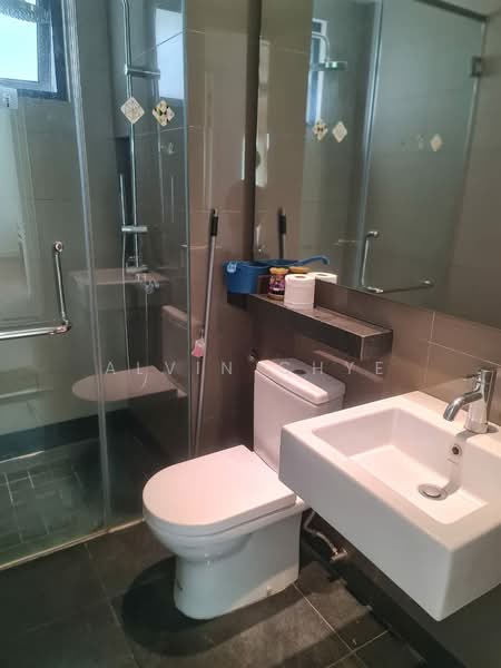 Servis Apartment untuk Dijual di Residency V - Alvin Chye - Bathroom - PropertyGuru.com.my