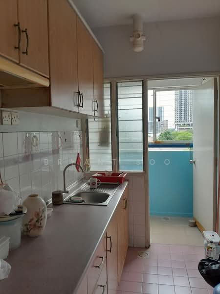 Pangsapuri untuk Dijual di Akasia Apartment - Bryant Soo - Kitchen - PropertyGuru.com.my