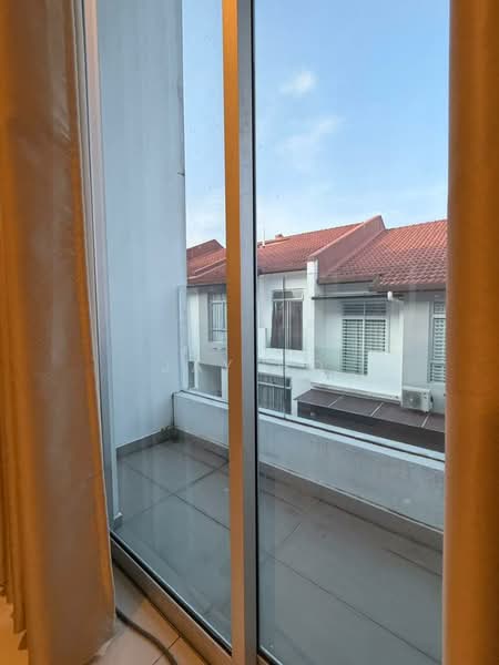 2-storey Terraced House for Rent in Iskandar Puteri (Nusajaya) (Johor) - Jay Ho - Balcony - PropertyGuru.com.my