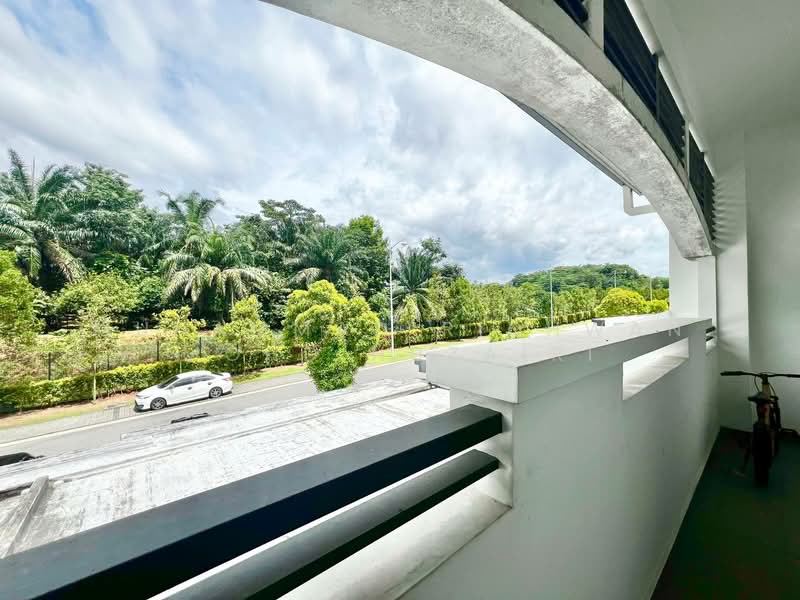 Rumah Teres 2 Tingkat untuk Dijual di Semenyih (Selangor) - Muhammad Ridhwan Mohd Huzairi - Balcony - PropertyGuru.com.my
