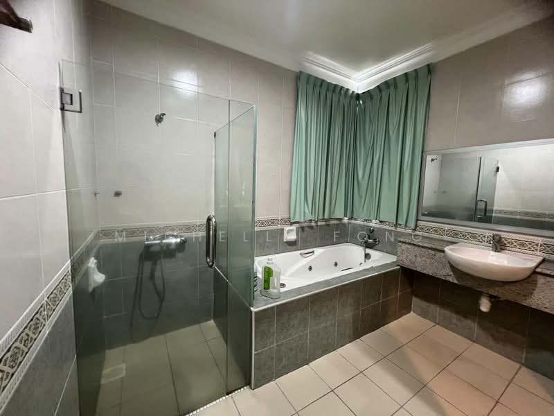 Bungalow for Sale in Taman Sri Pulai Perdana (Skudai) - Michelle Fong - Bathroom - PropertyGuru.com.my