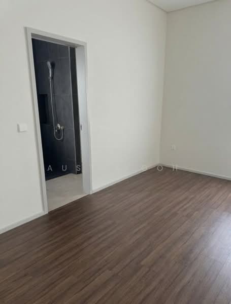 Terraced House for Sale in Taman Bukit Serdang (Seri Kembangan) - Austin Goh - Bathroom - PropertyGuru.com.my