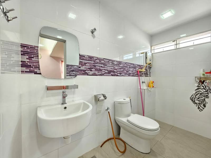 2-storey Terraced House for Sale in Taman Pertama (Cheras) - Kian Boon - Bathroom - PropertyGuru.com.my
