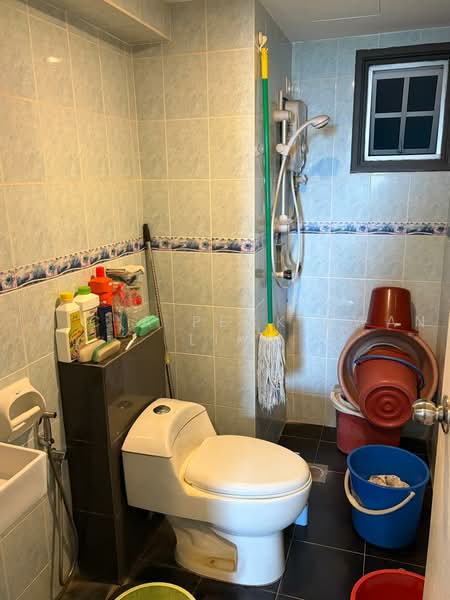 Kondominium untuk Dijual di Paradesa Rustica - Tricia Peck Kwan Lim - Bathroom - PropertyGuru.com.my