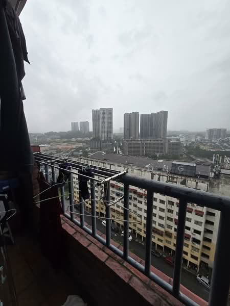 Apartment for Rent at Vista Pinggiran Apartment - Flory Leong - Balcony - PropertyGuru.com.my