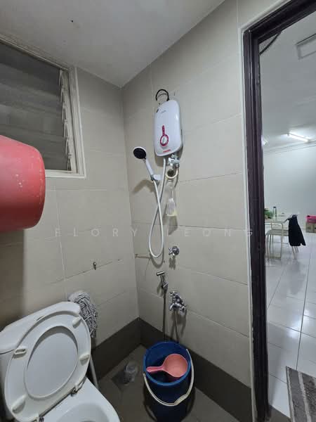 Apartment for Rent at Vista Pinggiran Apartment - Flory Leong - Bathroom - PropertyGuru.com.my