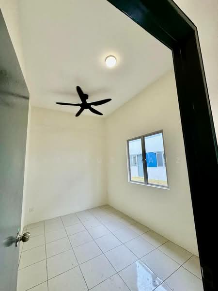 Rumah Bandar untuk Dijual di Dengkil (Selangor) - Firdaus Dauz - PropertyGuru.com.my