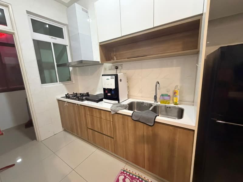 Servis Apartment untuk Disewa di Twin Galaxy (Dwi Galaksi) - Andrew Ang - Kitchen - PropertyGuru.com.my