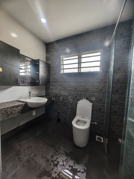 Rumah Teres 2 Tingkat untuk Disewa di Segambut (Kuala Lumpur) - Janet Ng - Bathroom - PropertyGuru.com.my
