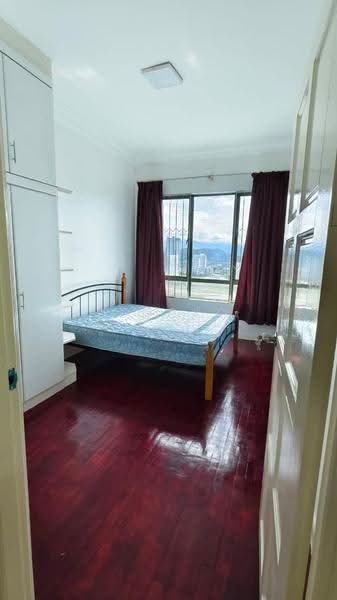 Condominium for Sale at The Peak Condominium - Sengko Lim - Bedroom - PropertyGuru.com.my