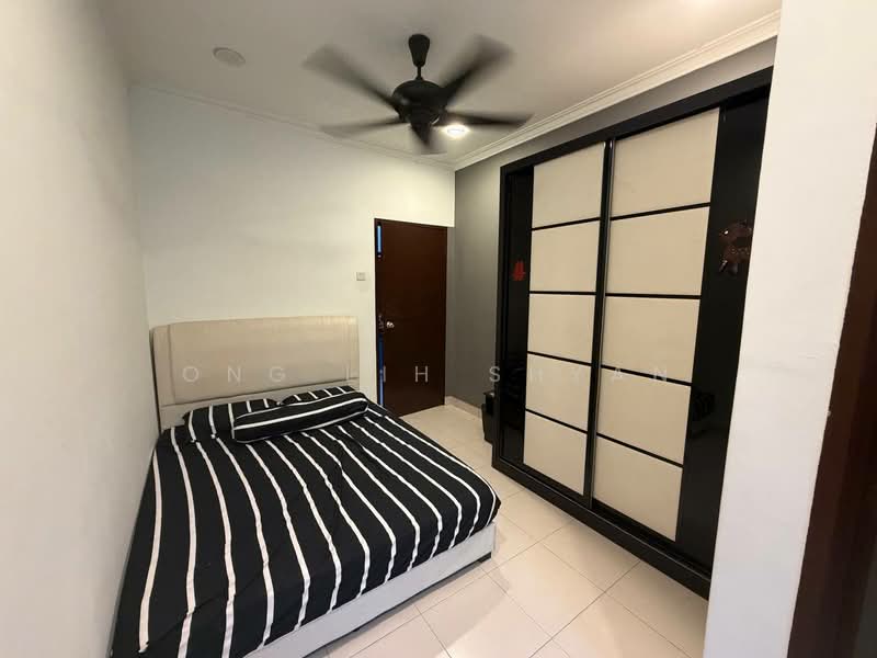 Rumah Teres 2 Tingkat untuk Dijual di Bandar Tiram (Ulu Tiram) - Ong Lih Shyan - Bedroom - PropertyGuru.com.my