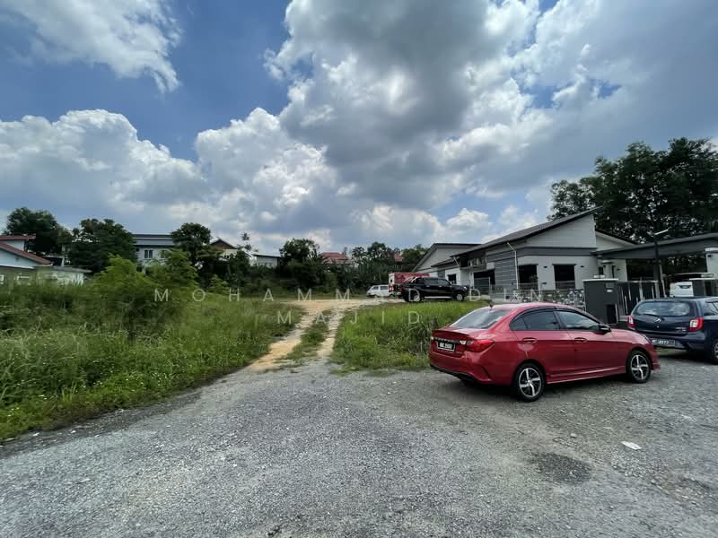 Tanah Kediaman untuk Dijual di Sungai Merab (Dengkil) - Mohammad Din Majid - PropertyGuru.com.my