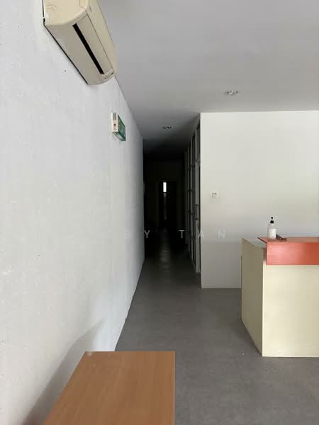Shop / Office for Rent in Seremban (Negeri Sembilan) - Abby Tan - Corridor - PropertyGuru.com.my