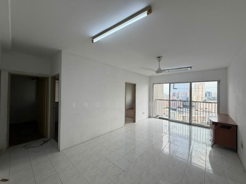 Pangsapuri untuk Dijual di Kota Emas - Engie Ong - Living Room - PropertyGuru.com.my