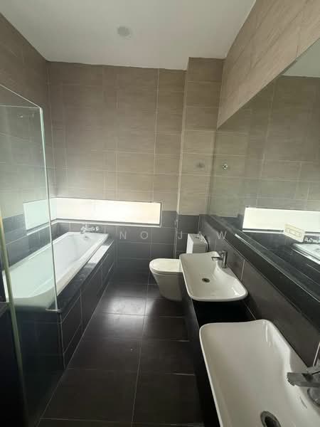 Rumah Berkembar untuk Dijual di Taman Gaya (Ulu Tiram) - Kino Jaw - Bathroom - PropertyGuru.com.my