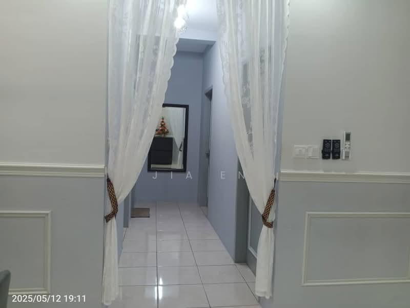 Platinum OUG Residence - 4