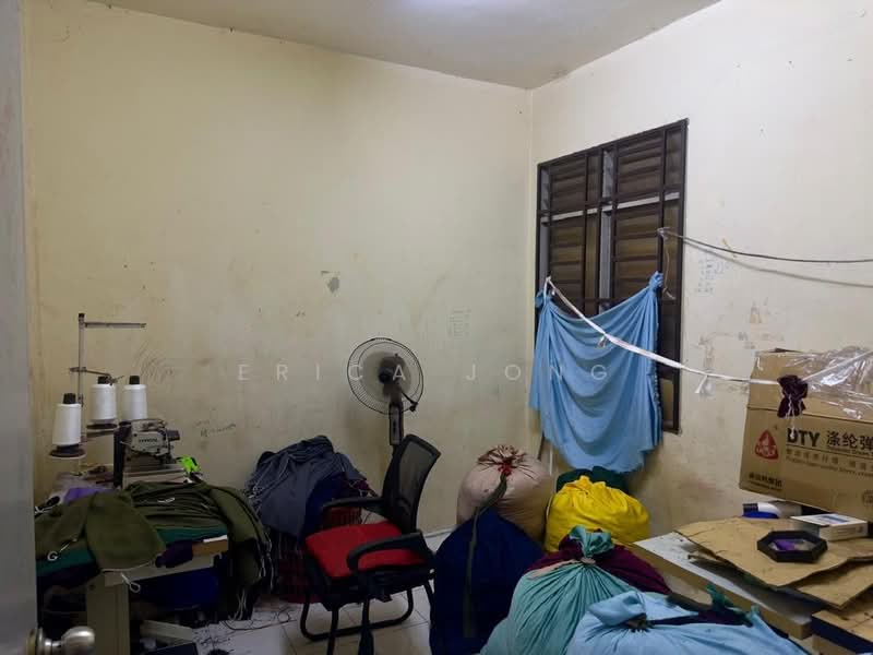 Rumah Teres 2 Tingkat untuk Dijual di Taman Sri Saujana (Kota Tinggi) - Erica Jong - Interior - PropertyGuru.com.my