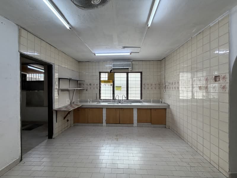 Rumah Teres 2 Tingkat untuk Dijual di Taman Taynton View (Cheras) - Denver Sin - PropertyGuru.com.my