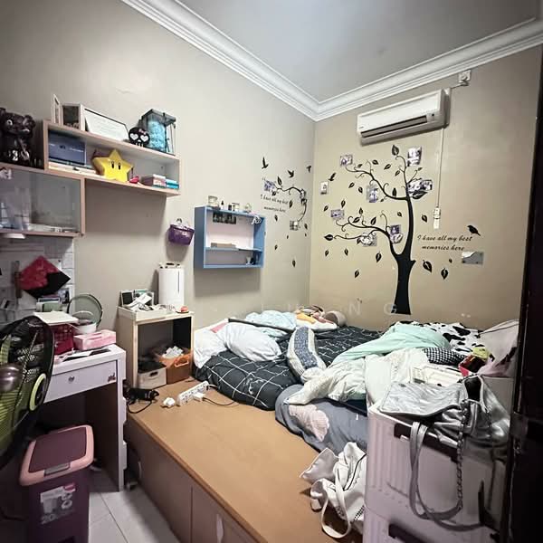 Rumah Teres 1 Tingkat untuk Dijual di Taman Desa Harmoni (Masai) - Xiuxiu Ng - Bedroom - PropertyGuru.com.my