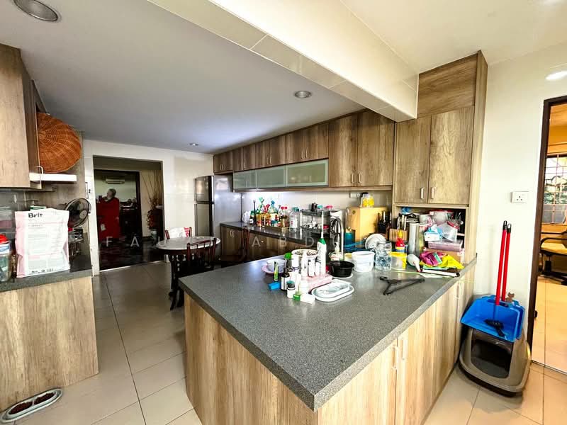Rumah Banglo untuk Dijual di Taman Damansara Endah (Damansara Heights) - Fauzi Abdullah - Kitchen - PropertyGuru.com.my