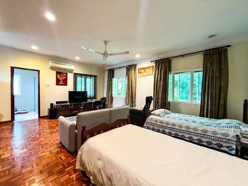 Rumah Banglo untuk Dijual di Taman Damansara Endah (Damansara Heights) - Fauzi Abdullah - Living Room - PropertyGuru.com.my