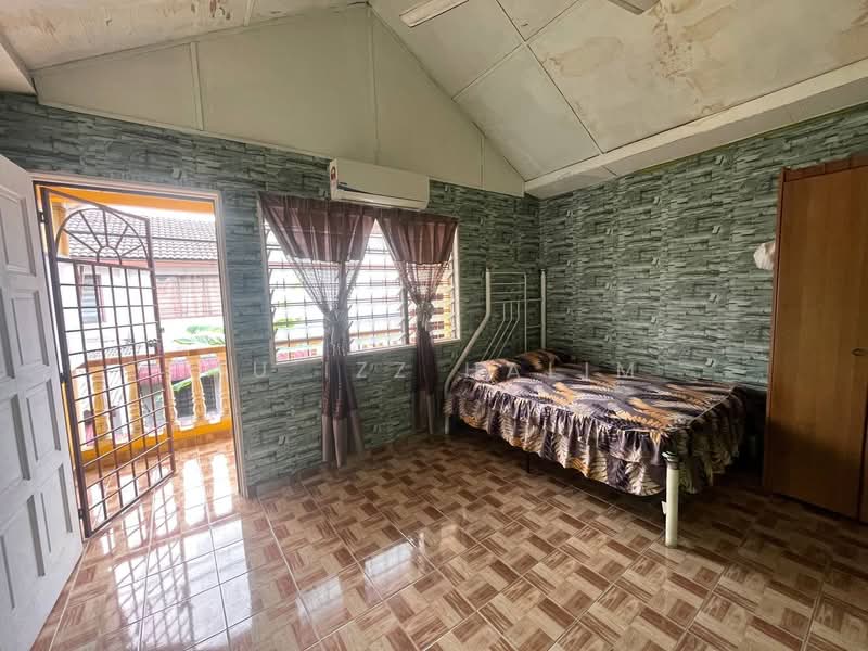 2-storey Terraced House for Sale in Taman Meru Indah (Kapar) - Mu'izz Halim - Bedroom - PropertyGuru.com.my