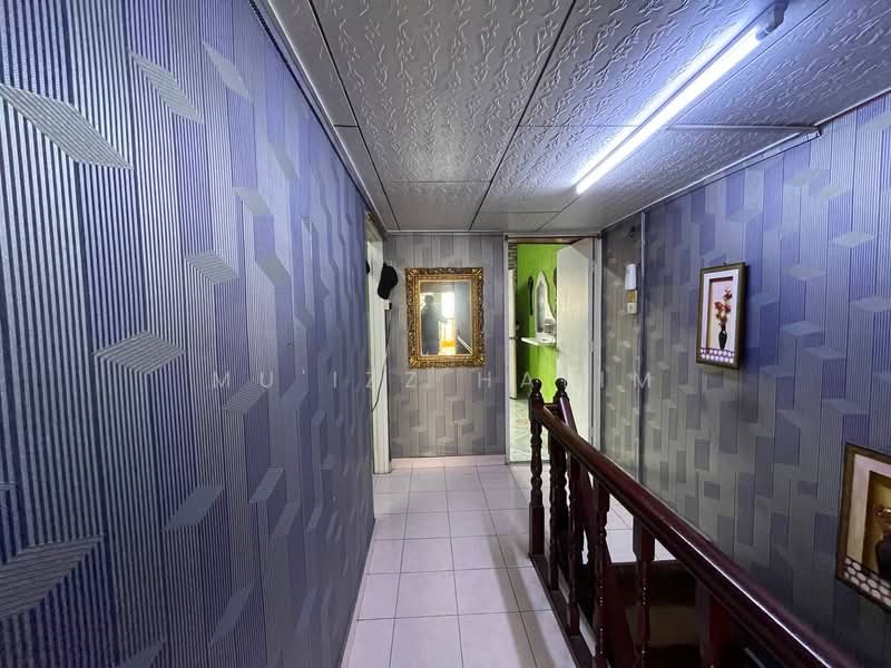 2-storey Terraced House for Sale in Taman Meru Indah (Kapar) - Mu'izz Halim - Corridor - PropertyGuru.com.my