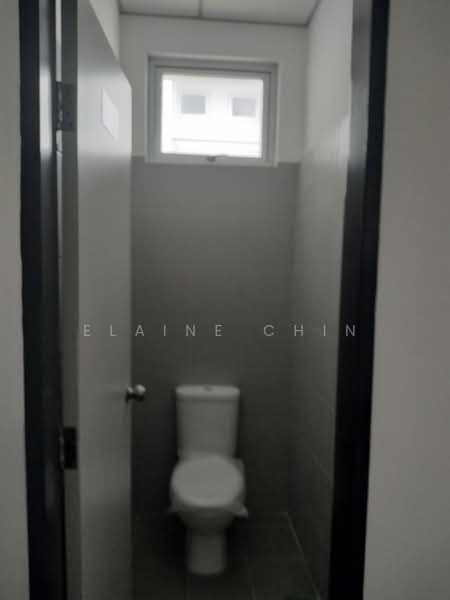 Kedai untuk Disewa di Bandar Tasik Puteri (Rawang) - Elaine Chin - Bathroom - PropertyGuru.com.my