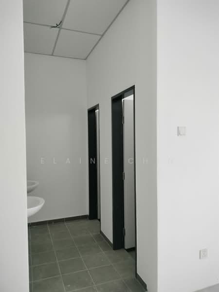 Kedai untuk Disewa di Bandar Tasik Puteri (Rawang) - Elaine Chin - Interior - PropertyGuru.com.my
