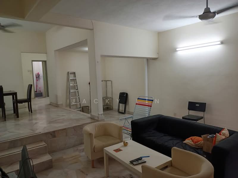 2.5-storey Terraced House for Sale in Wangsa Baiduri (Subang Jaya) - Jacky Lin - Living Room - PropertyGuru.com.my