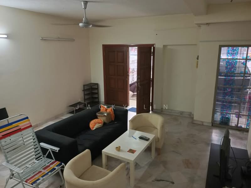 2.5-storey Terraced House for Sale in Wangsa Baiduri (Subang Jaya) - Jacky Lin - Living Room - PropertyGuru.com.my