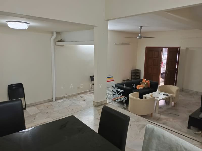 2.5-storey Terraced House for Sale in Wangsa Baiduri (Subang Jaya) - Jacky Lin - Living Room - PropertyGuru.com.my