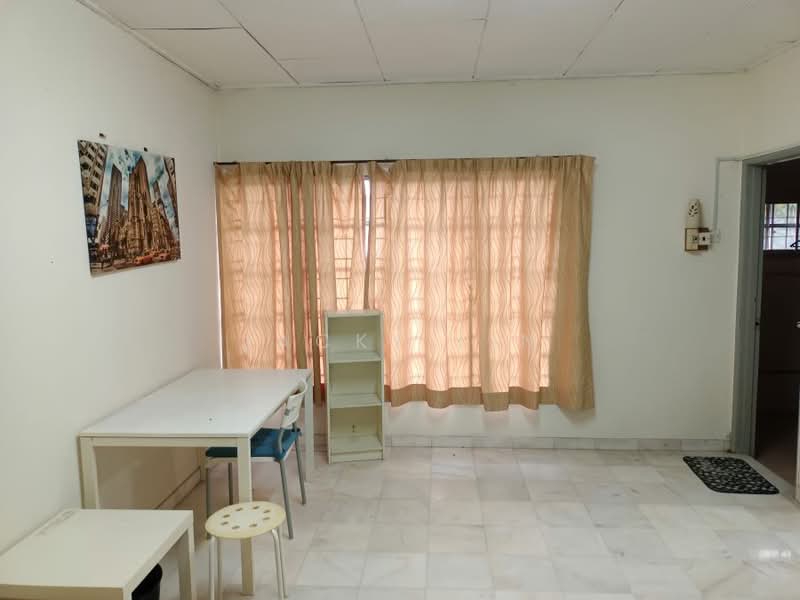 2.5-storey Terraced House for Sale in Wangsa Baiduri (Subang Jaya) - Jacky Lin - Living Room - PropertyGuru.com.my