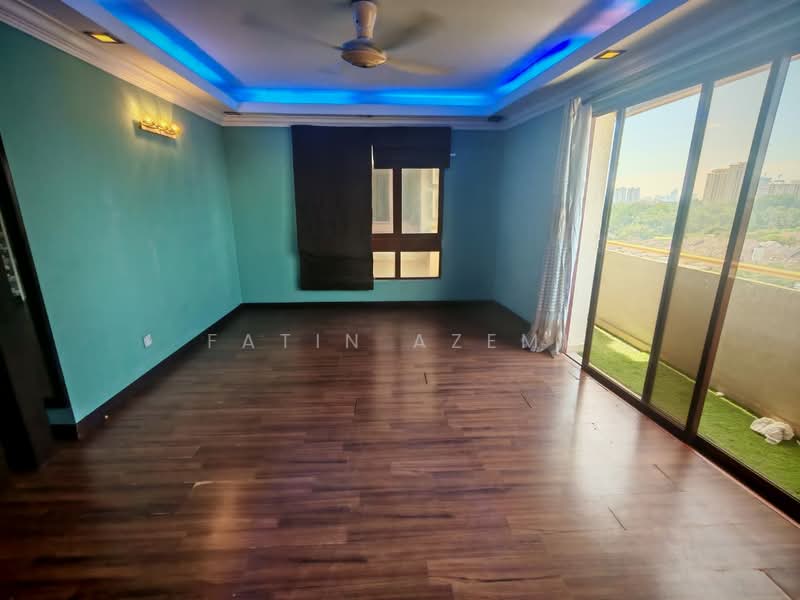 Kondominium untuk Dijual di Palm Spring @ Damansara - Fatin Azemi - Balcony - PropertyGuru.com.my
