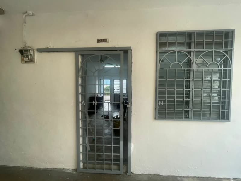 Apartment for Sale at Pangsapuri Seri Jasa - Jane Chan - Exterior - PropertyGuru.com.my