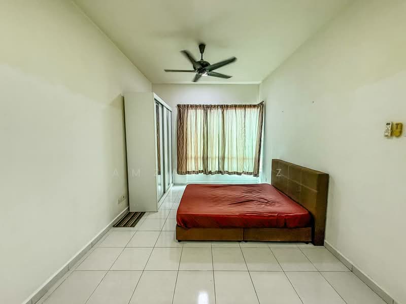 Condominium for Sale at D'suria Condominium - Amzar Faiz - Bedroom - PropertyGuru.com.my