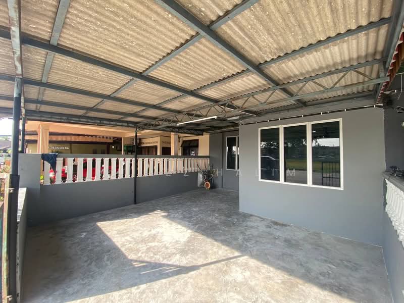 Rumah Teres 1 Tingkat untuk Dijual di Taman Meru Indah (Kapar) - Mu'izz Halim - Exterior - PropertyGuru.com.my