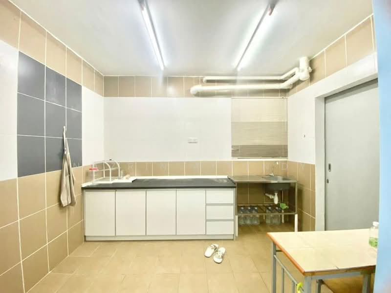 Condominium for Rent at Mutiara Anggerik - Nazrin Affendy - Kitchen - PropertyGuru.com.my