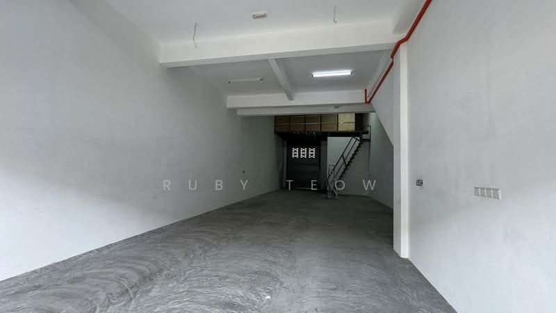 Taman Industri Jaya - 1.5 Storey Terrace Factory for Rent - 2